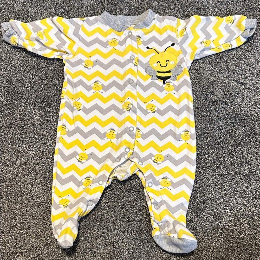 Cheerful Bee Patterned Kids Footie